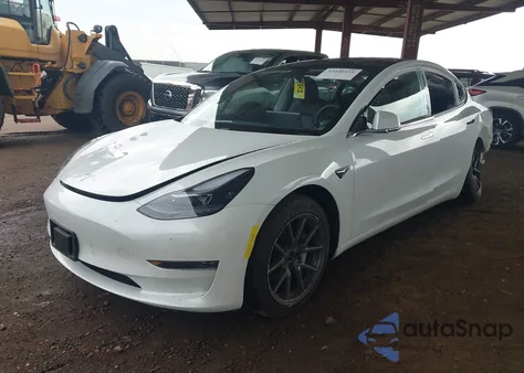 2019 Tesla Model 3 Long Range/Performance из США, поврежденный, VIN 5YJ3E1EB7KF493405